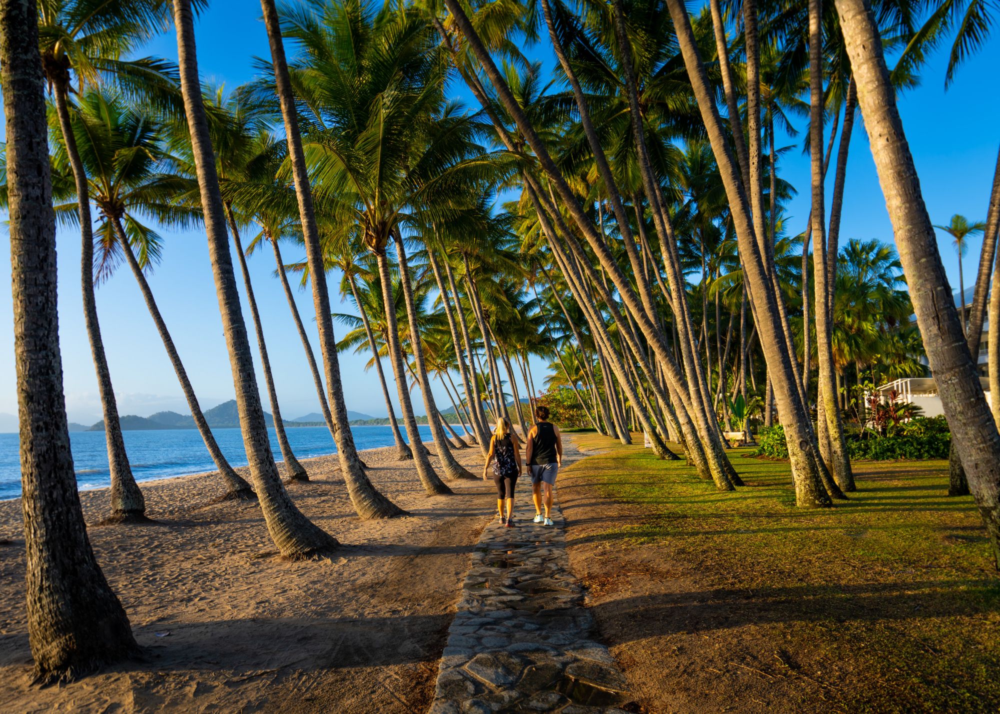 Explore the Cairns-Gimuy region...