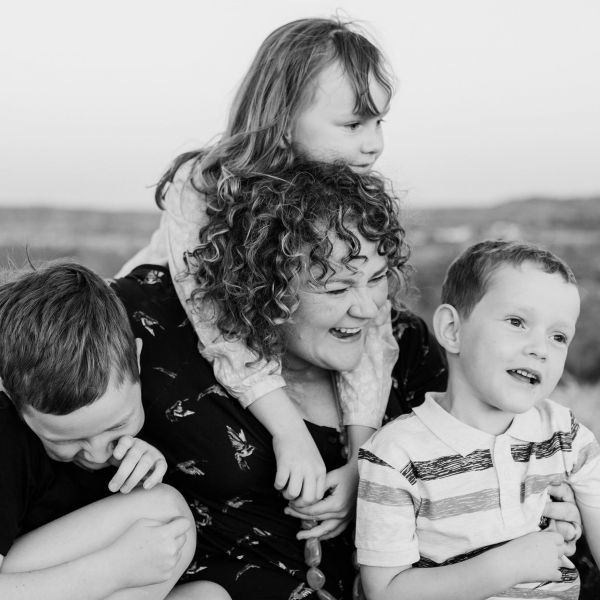 Mother-of-three dying from skin cancer shares her heartbreaking story to warn others about getting regular skin checks