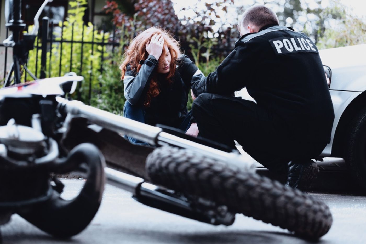 Do you have to answer police questions?