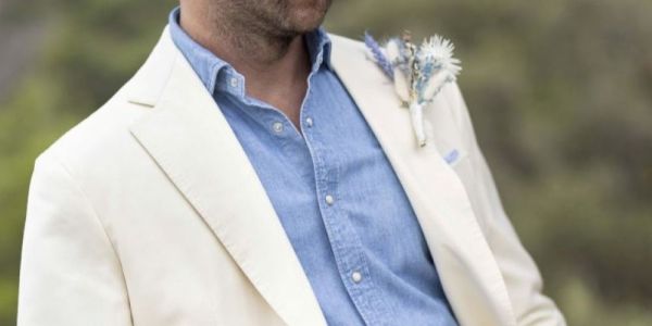 Designing a Capsule Wardrobe Around 3–4 Key Tailored Pieces 